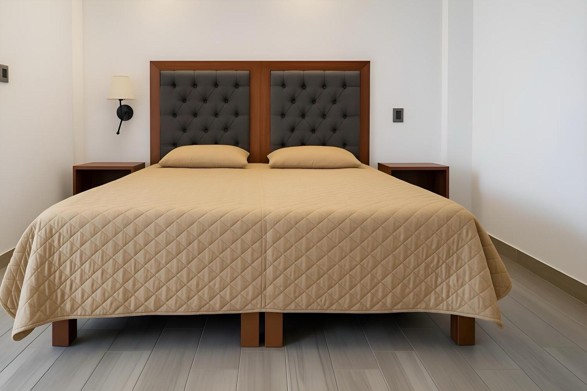 C O V A D O N G A Aparthotel